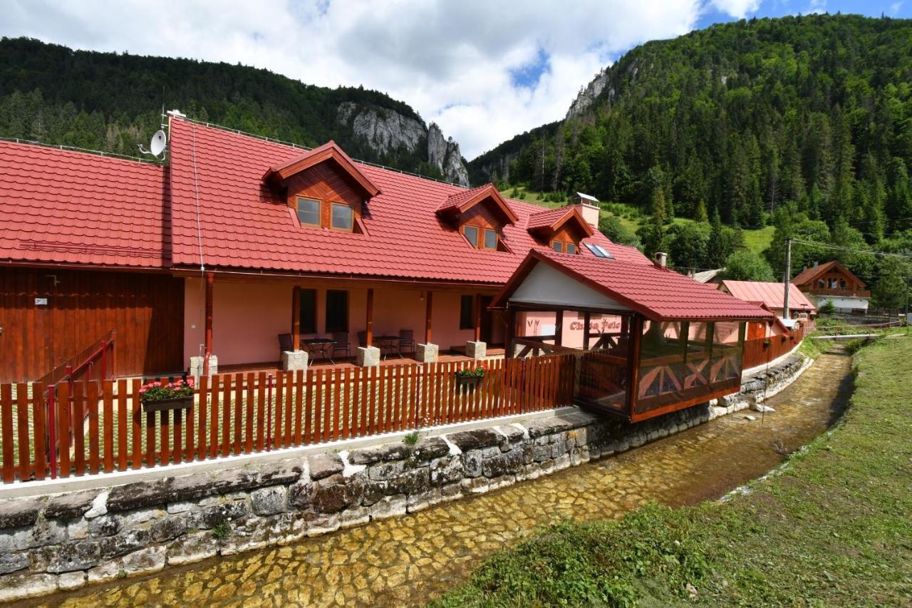 Chata Pelc Stratená Exterior photo